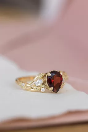 Garnet and diamonds engagement ring, gold branch proposal ring / Patricia